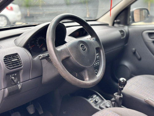 Chevrolet Corsa 1.8 Gl Aa Dh 5P