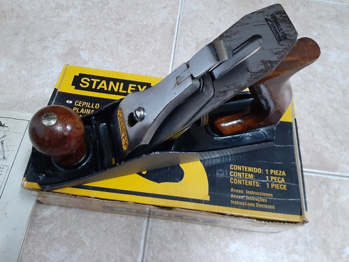 Imagen 3 de 4 de Cepillo Carpintero Stanley # 4 12-164