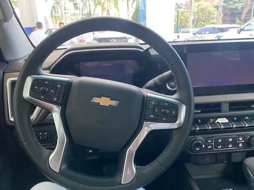 Chevrolet Colorado HC 4X4 AT