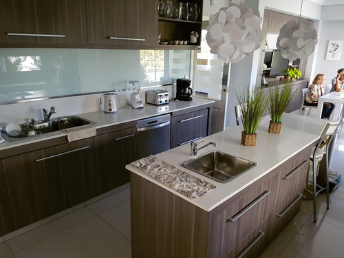 Casa - El Yacht De Nordelta Con Amarra Y Salida Directa Al Río Luján