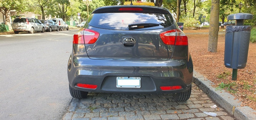 Kia Rio Automatico , No Hyundai I10 , No Picanto