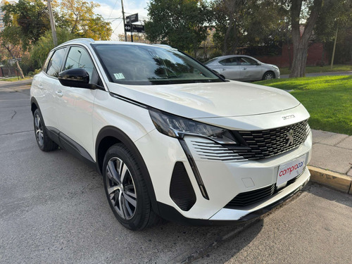 Peugeot 3008 Puretech 1.2 MT