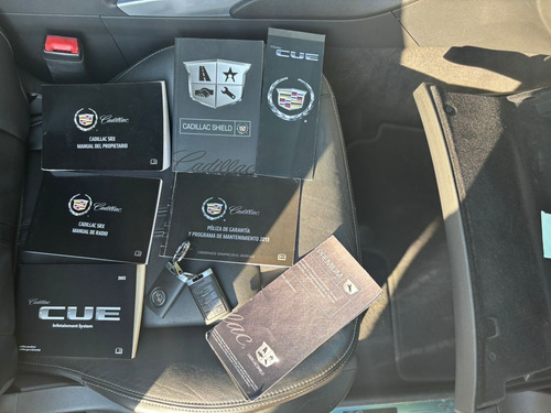 Cadillac SRX 3.6 Luxury V6 6 Vel At