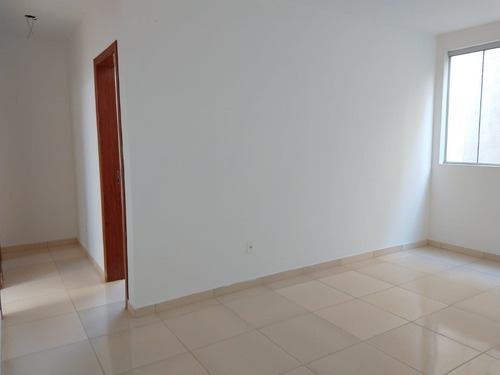Imagem 2 de 10 de Casa Geminada - Xangri-la - Ref: 50390 - V-50390