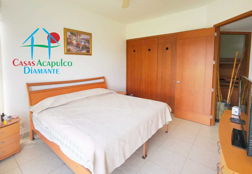 Cad Mayan Lakes 1-501. En Condominio Con Club De Playa. Terraza Con Vista A La Alberca Y Jardines