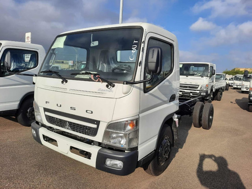 Mitsubishi Fuso 2023