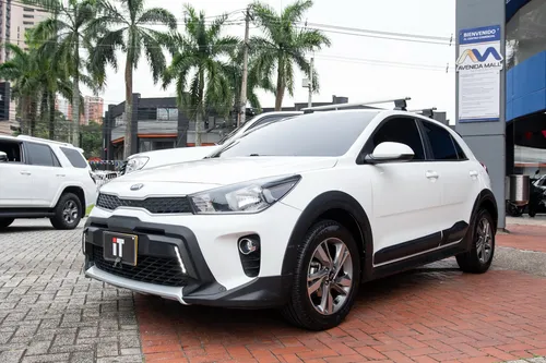 Kia Tonic Vibrant 1.6 At 4x2 2021