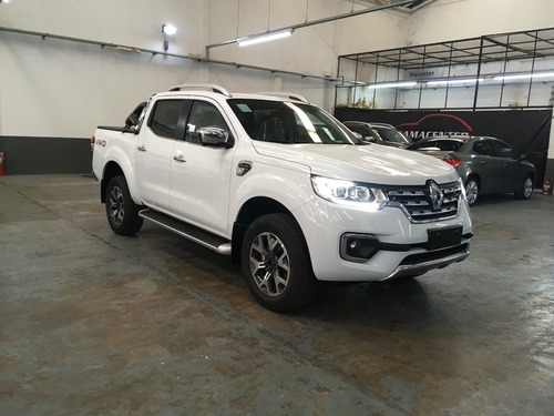 Imagen 1 de 12 de Renault Alaskan Iconic Mt
