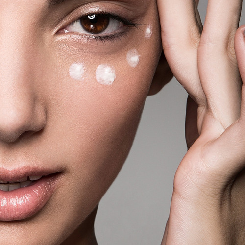 Imagen 5 de 8 de Set Antiedad Regina Serum Vitamina C & Hialuronico