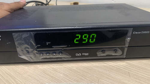 Cisco D9865 Satellite Receiver (Usado)