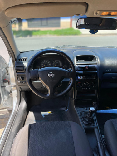 Chevrolet Astra 2.0 Gl