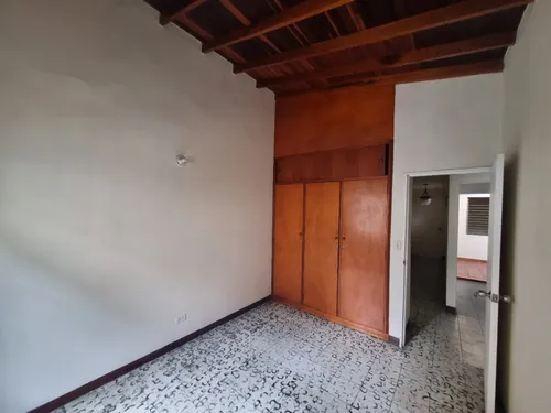 Casa En Venta En Floresta. Cod V12387