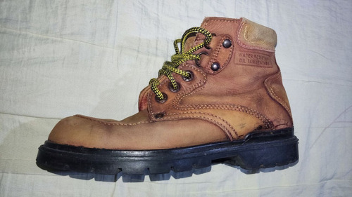 Zapato/botas Loblan