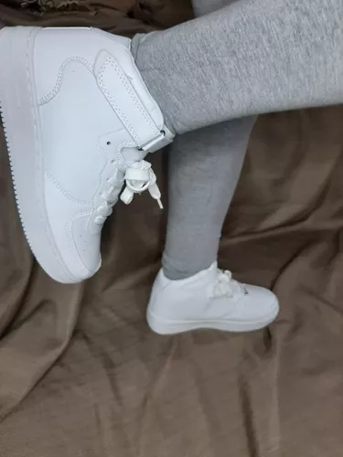 Zapatillas blancas talla 35