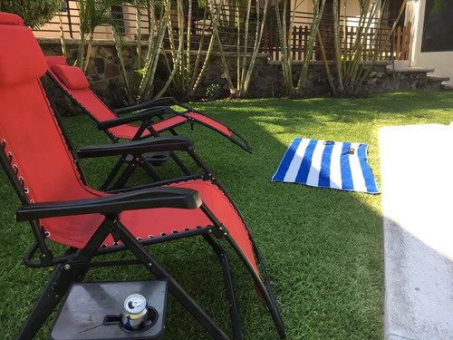 Se Renta Casa Amplia, Amueblada, En Condominio Con Alberca, 3 Recamaras, Jardin, Jacuzzi, Estacionamiento En Burgos, Cuernavaca. Urge.