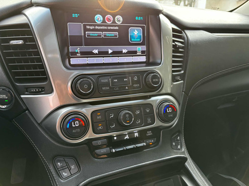 Chevrolet Suburban 5.3 Ltz V8 4wd 2da Cubo At