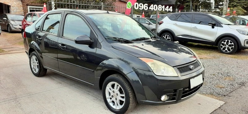 Ford Fiesta Sedan Extra Full 2008