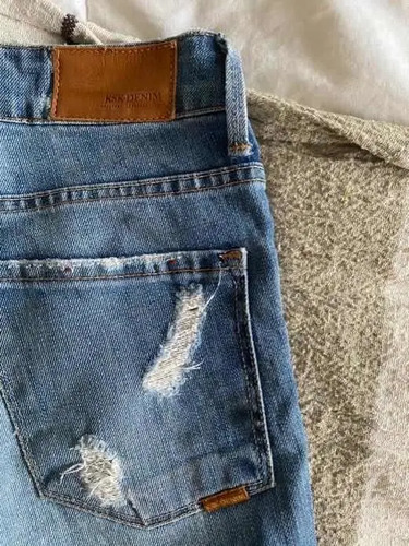 Jean Kosiuko Como Nuevo. Envío Gratis Leer! | MercadoLibre