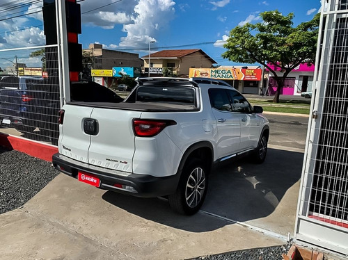 Imagem 9 de 9 de Fiat Toro 2.0 16v Turbo Volcano 4wd
