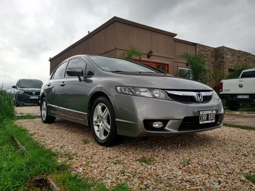 Honda Civic 1.8 Exs Mt 2010