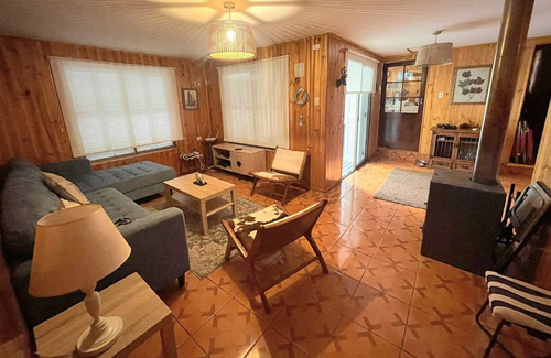 Casa Amoblada En Venta De 4 Dorm. En Algarrobo