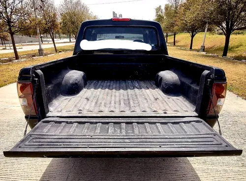 Ford Ranger Pickup Xl L4 Crew Cab 5vel Aa Mt