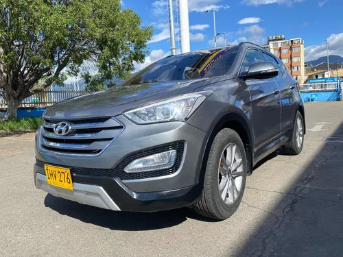 Hyundai Santa Fe 2.4 Gls At 7 Pasajeros