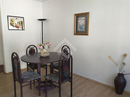 Casa En Venta De 2 Dorm. En Viña Del Mar