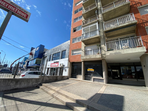 Imagen 11 de 11 de Venta De Local 66 M2 Sobra Av Italia Y 24 Cocheras