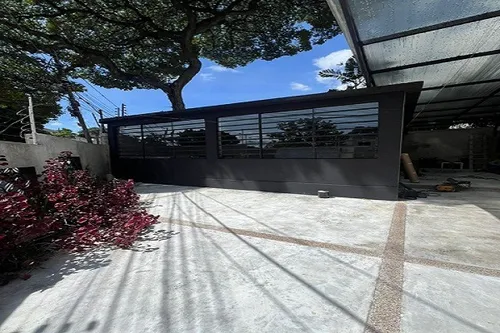 Casa En Los Palos Grandes