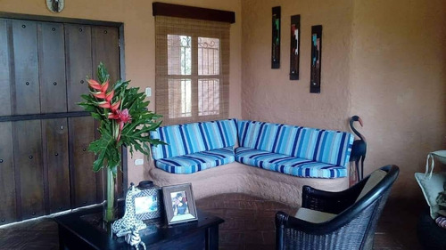Imagen 2 de 12 de Oportunidad! Casa En Safari Country Carabobo. 04149402096