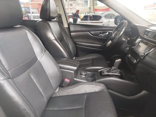 Nissan X-Trail 2.5 Exclusive