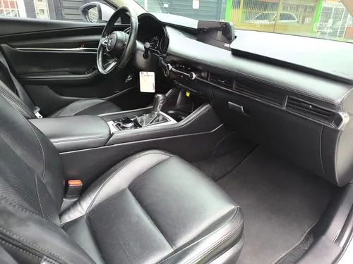 Mazda 3 2.0 Touring