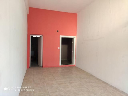 Venta De Excelente Complejo Locales Comercial En Serodino.