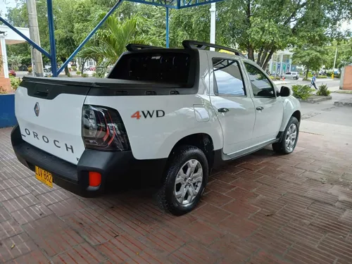 Renault Duster Oroch 2.0 Intens