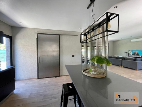 Imagen 15 de 30 de Casa En 1 Planta En Venta En Barrio San Matías, 5 Ambientes!