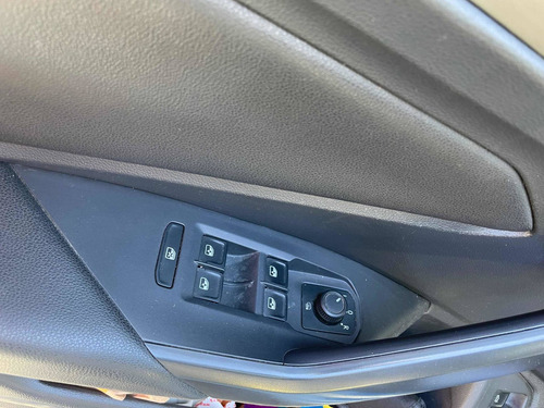 Imagen 8 de 16 de Volkswagen Vento 2019 1.4 Highline 150cv At