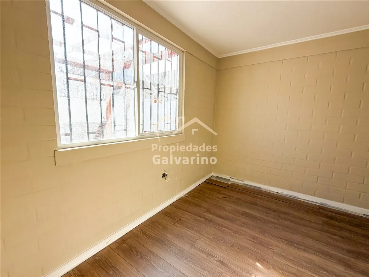 Imagen 5 de 13 de Casa En Venta Recién Remodelada En Bosque San Carlos 3d+2b