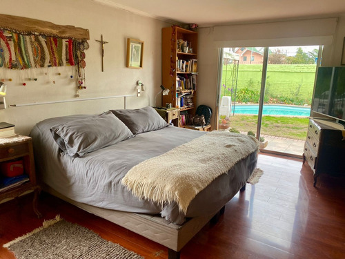 Excelente Casa En Inmejorable Ubicación En Colon