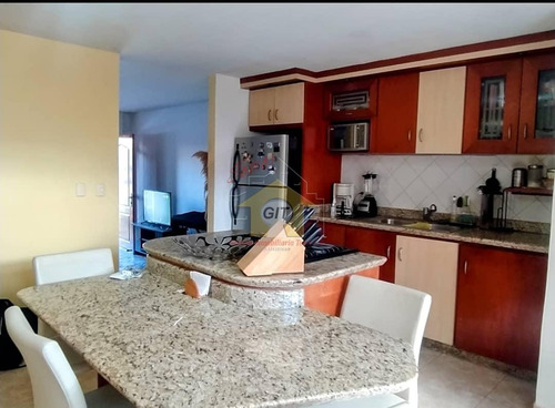 Town House En Alquiler Tazajal