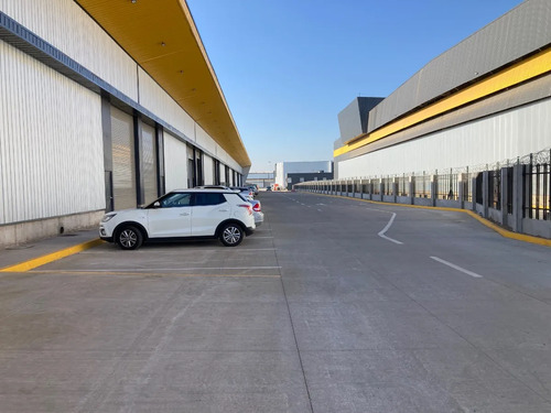 Bodega 608 M2 Con Oficina Roberto Simpson