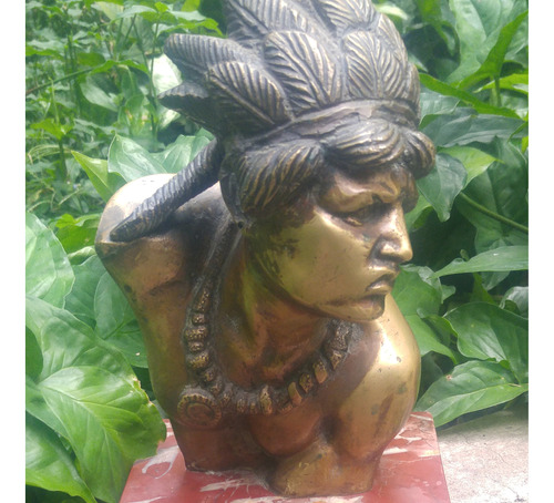 Busto Escultura De Indio En Bronce Sobre Marmol