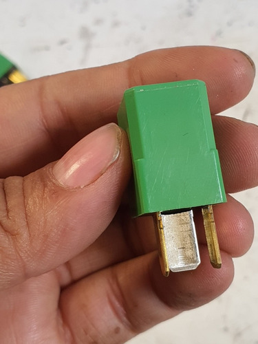 Relay Relevador Orig Mitsubishi Lancer 08-15 Acm32221 C/uno (Usado)