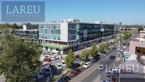Oficina En Venta, Officia Pilar - Edificio Work