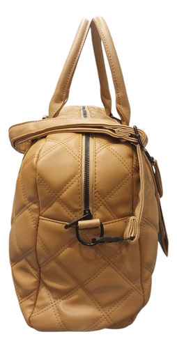 Bolso Cartera Amayra Pu Amplio Matelasse Tikal Belgrano Acabado De Los Herrajes Níquel Color Suela Correa De Hombro Negro Diseño De La Tela Liso