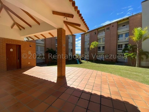 Imagen 15 de 18 de Hermoso Apartamento Duplex Totalmente Remodelado Loma Linda Caracas 22-23719