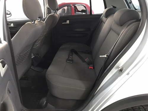 Volkswagen Crossfox 2008 1.6 Total Flex 5p