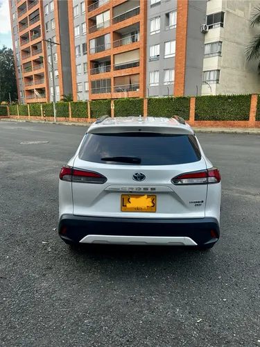 Toyota Corolla Cross 1.8 Hev Seg Cvt