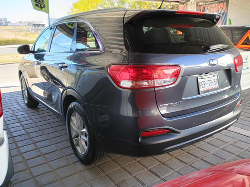 Kia Sorento 2.4 Lx At