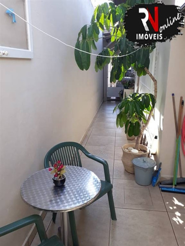 Imagem 4 de 8 de Casa 2 Dormitórios No Caiçara - Rno1784